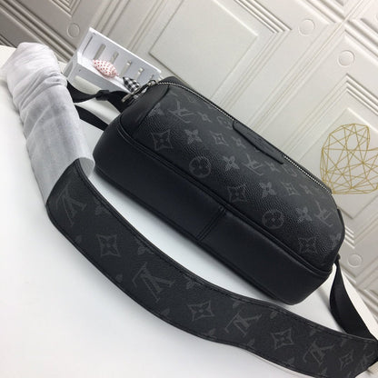 Louis Vuitton M30233 Outdoor