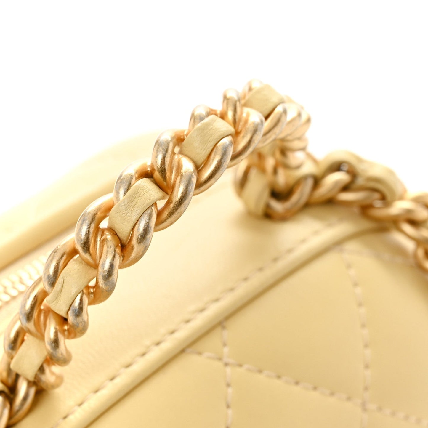 Lambskin Quilted CC Bubble Vanity Case With Chain Light Yellow