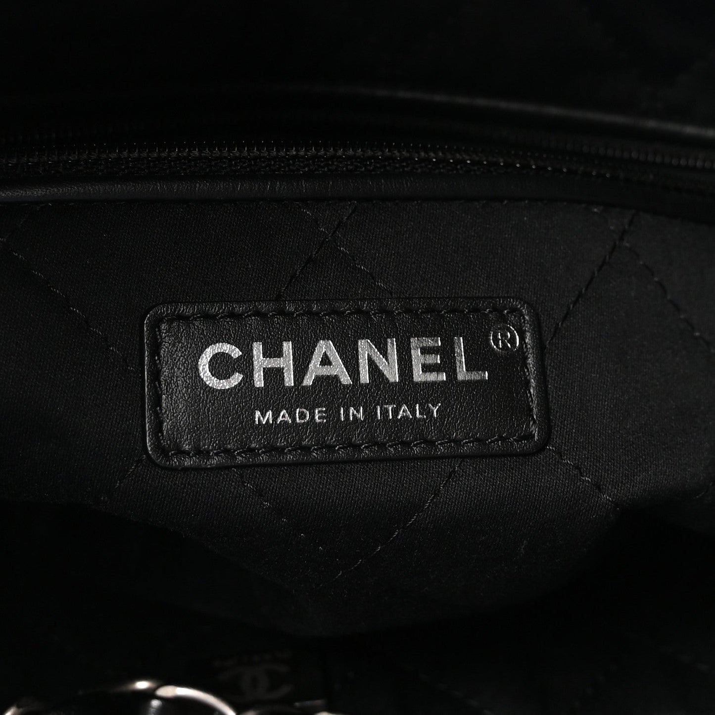 Shiny Calfskin Quilted Small Chanel 22 Black
