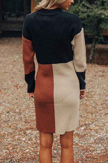 Vestido mini de punto con cuello alto y bloques de color en color café con leche de invierno