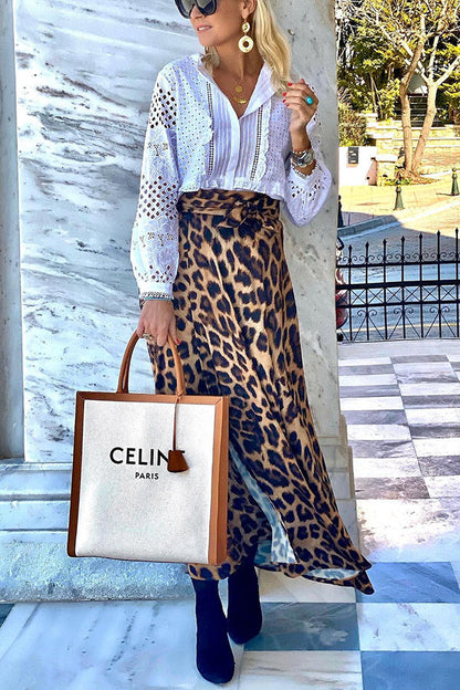 Falda midi de cintura elástica con lazo frontal y estampado de leopardo de satén de Today's Journey