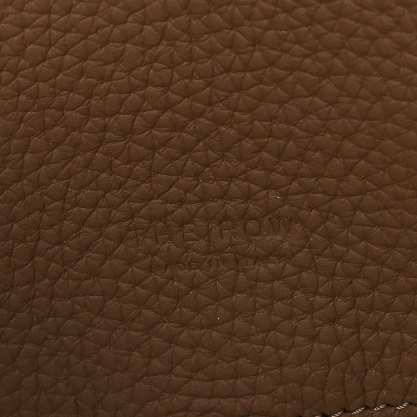 Matte Grained Calfskin Soft Margaux 17 Chevre