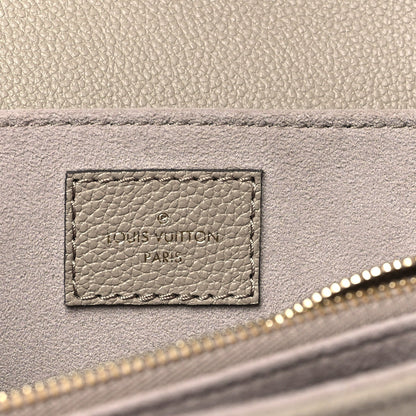 Empreinte Monogram Giant Pochette Metis East West Tourterelle Creme