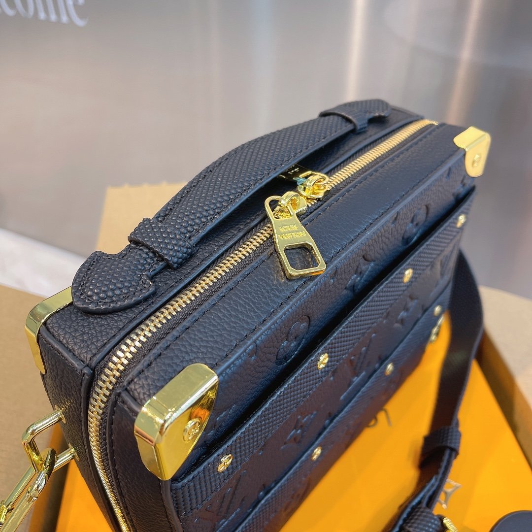 New Arrival Bags LUV 497
