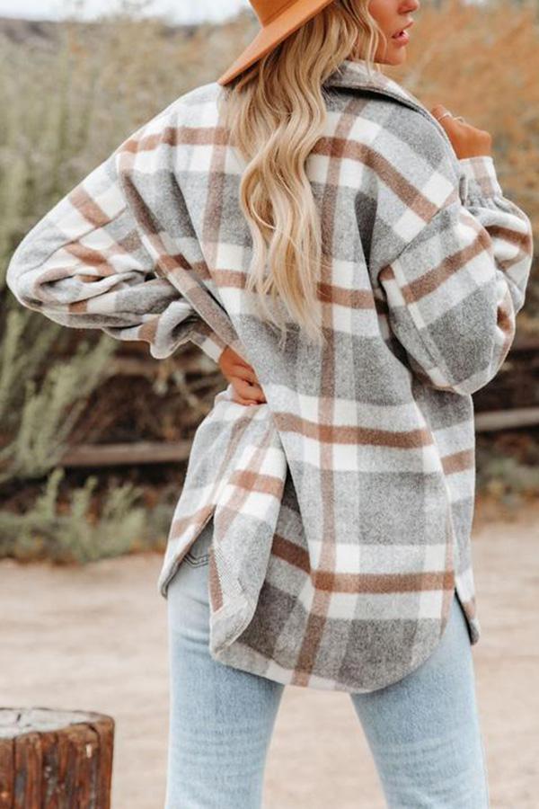 Chaqueta con bolsillos a cuadros