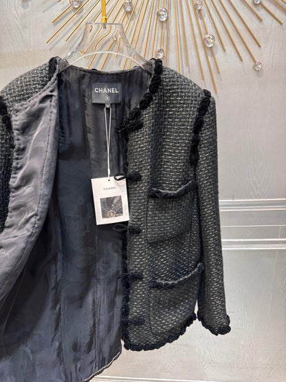 Chanel 2025 Jacket With Four Pockets And Velvet Trimblack Tweed