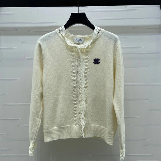 CC 26 Lace-Trimmed Knit Cardigan Cream Wool 340798