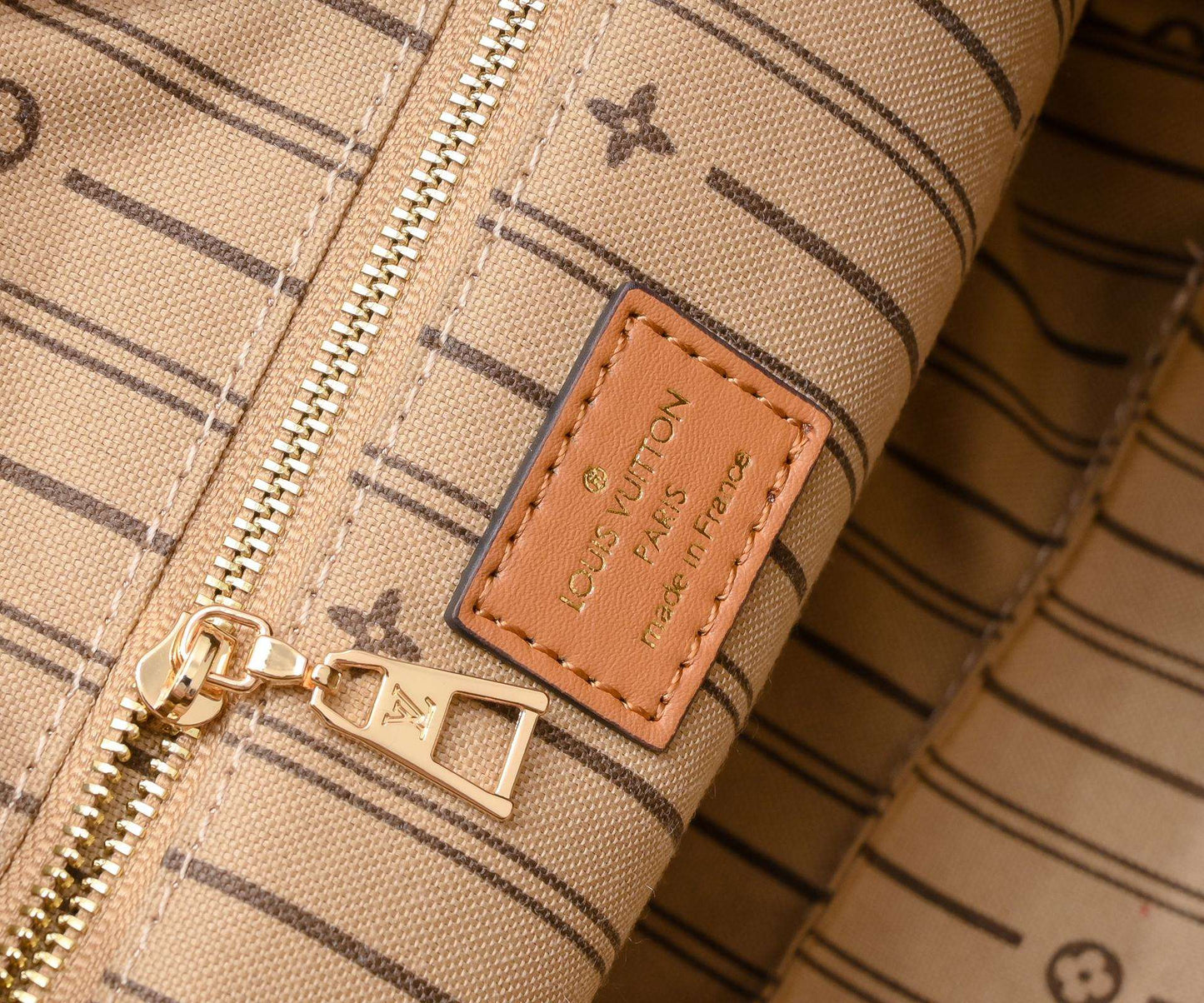 Louis Vuitton Damier Azur Neverfull MM