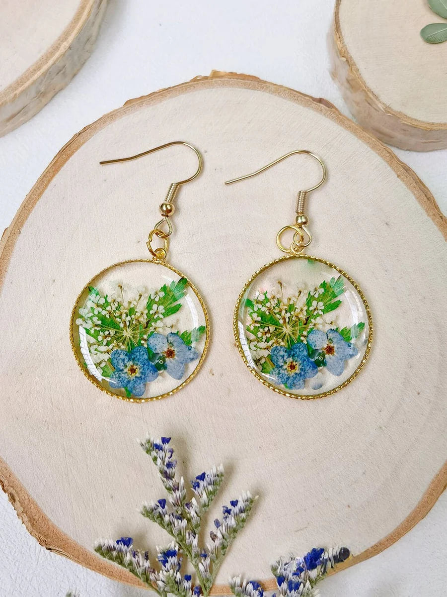 Pendientes de flores prensadas de resina - Nomeolvides del Bosque 