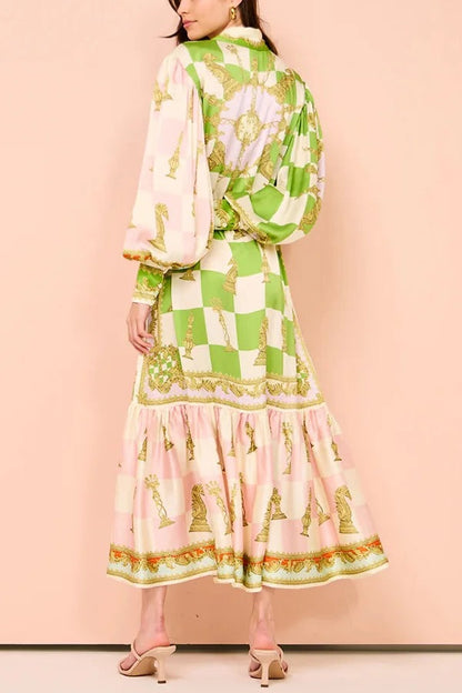 Vestido camisero largo con cinturón y mangas abullonadas con estampado único de satén para fiesta en el jardín