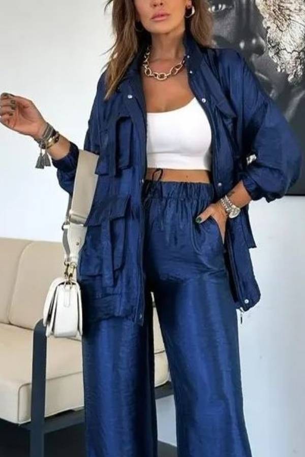 Chaqueta holgada estilo cargo con cremallera y bolsillo con solapa de tela metalizada Easy on Me