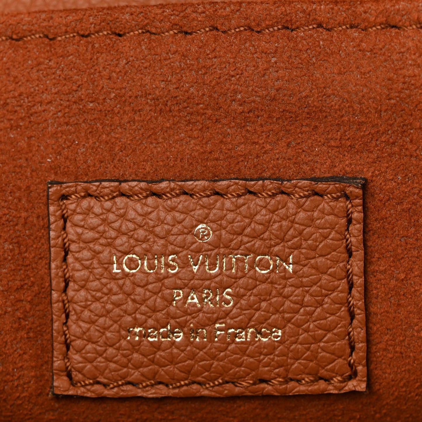 Grained Calfskin Lockme Oxford Cognac