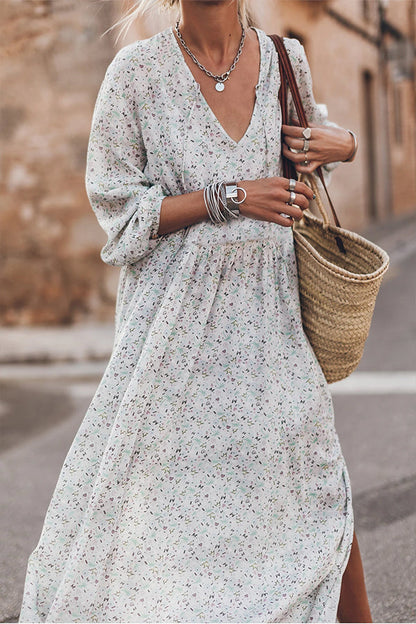 Vestido largo con aberturas y cuello en V con estampado floral multicolor 