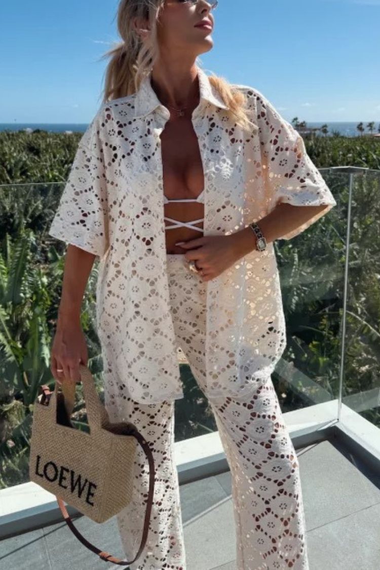 Conjunto de camisa de manga corta con encaje y pantalones anchos con cintura elástica y flores de crochet para las fiestas