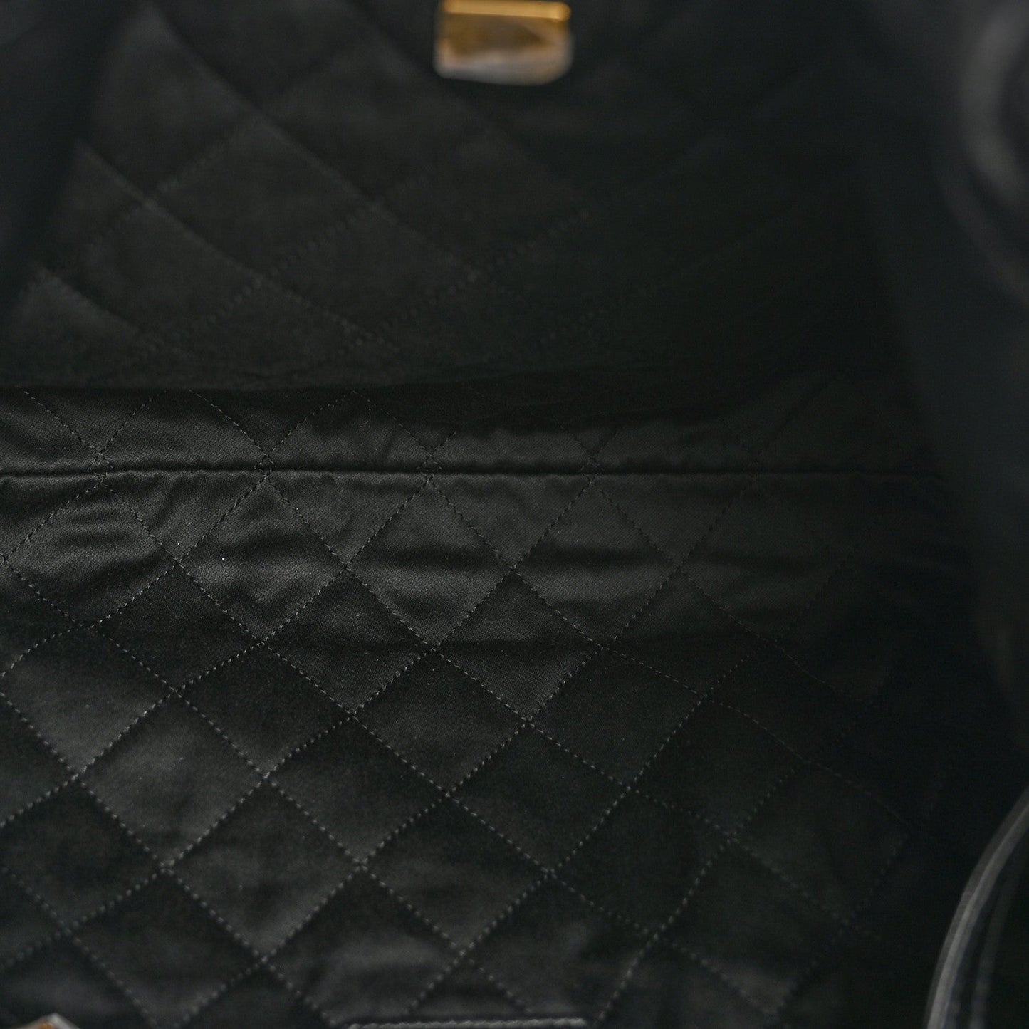 Shiny Calfskin Quilted Small Chanel 22 Black