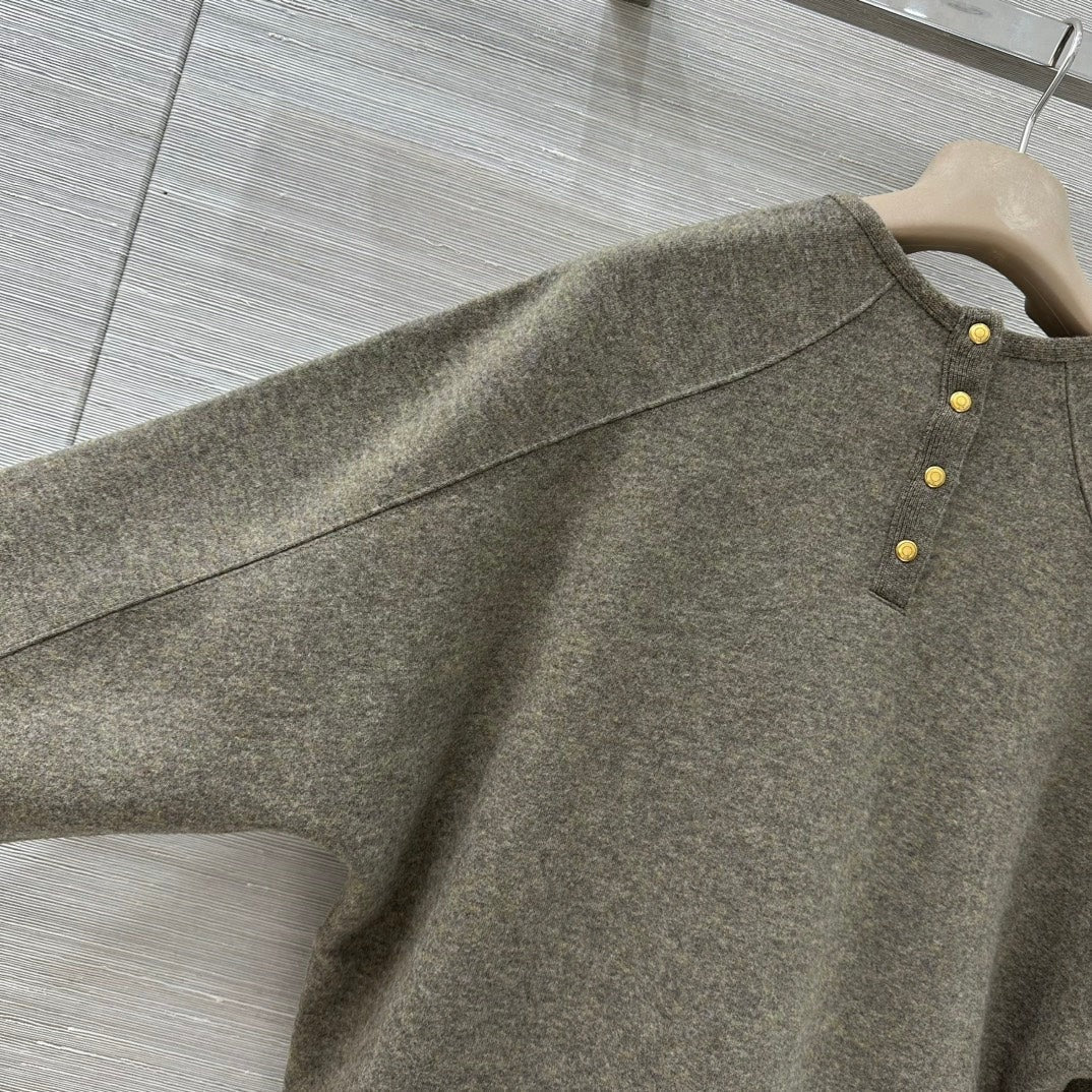 LP CREWNECK SWEATER STYLE 142