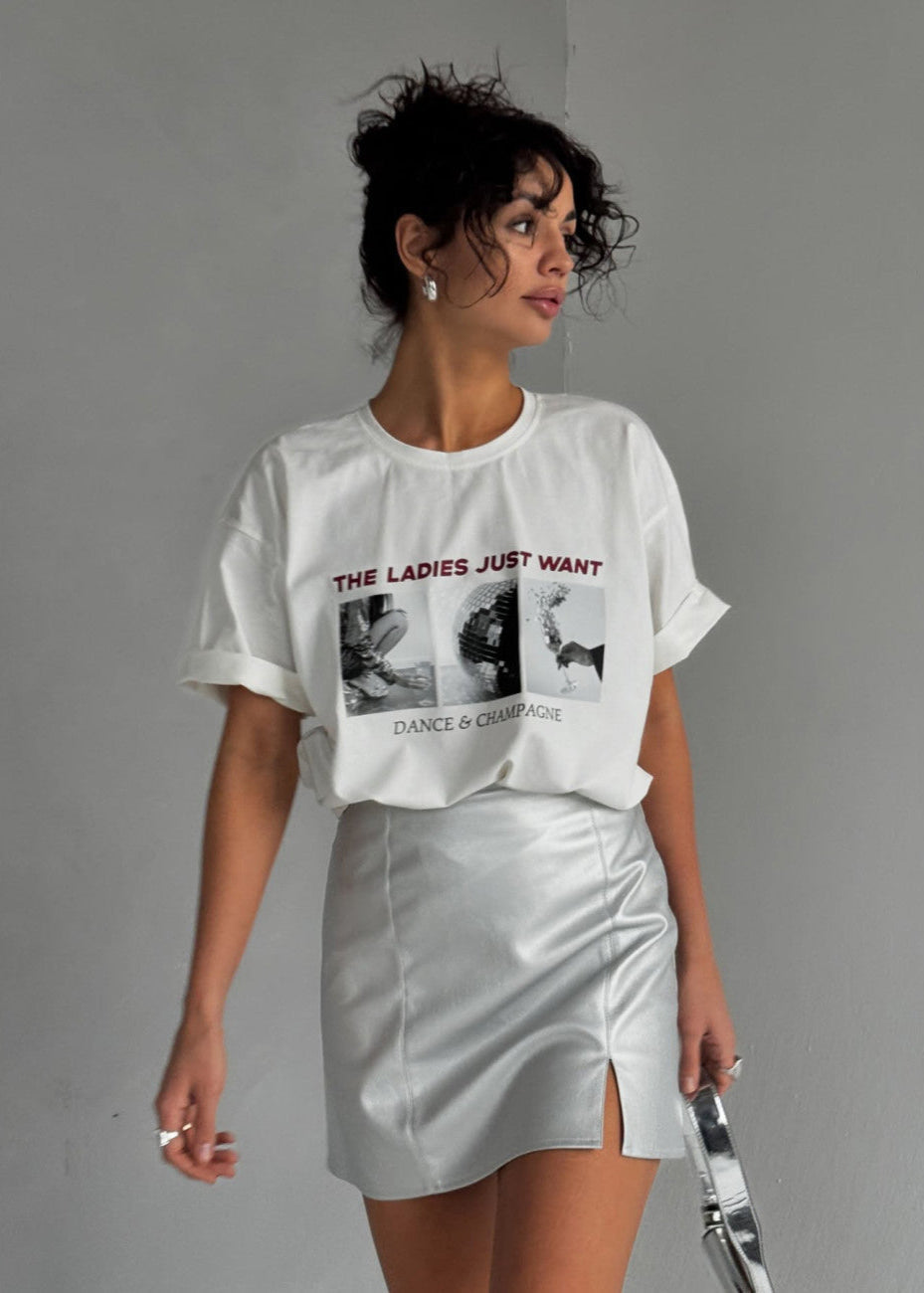 Champagne Nights Graphic Tee – Oversized Party Print T-Shirt