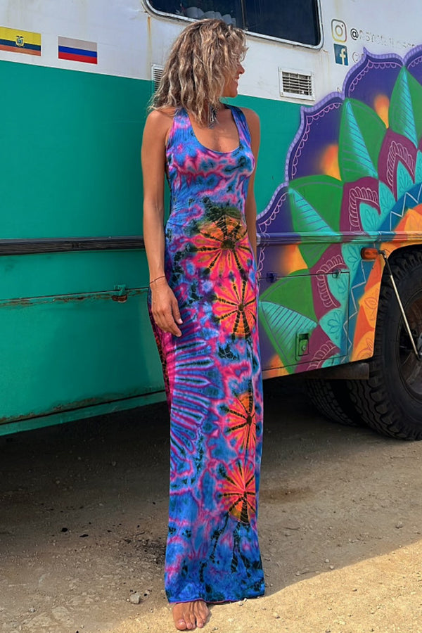 Vestido largo elástico con cordones en la espalda y estampado tie-dye de La Bamba