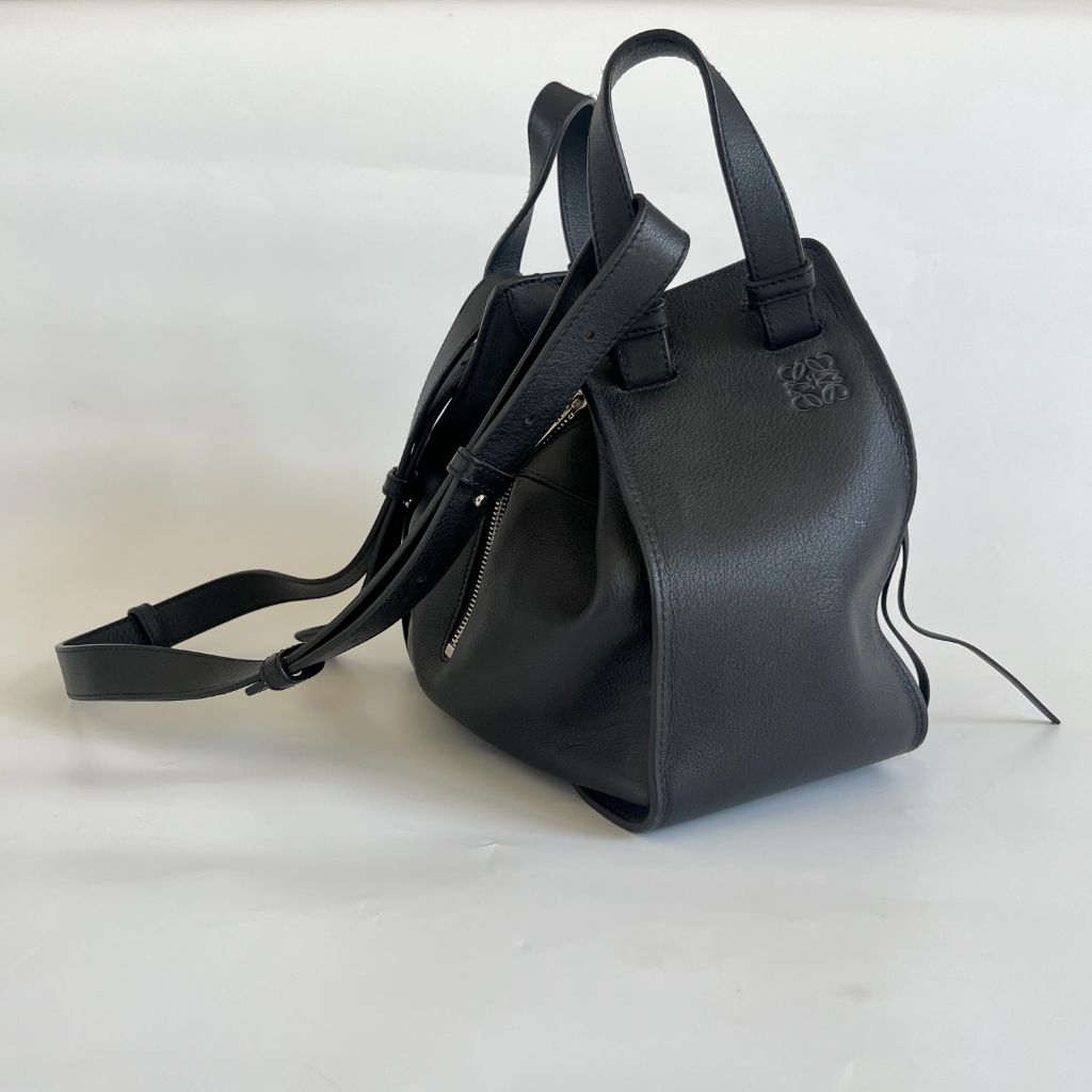 Loewe Hammock small textured-leather shoulder bag