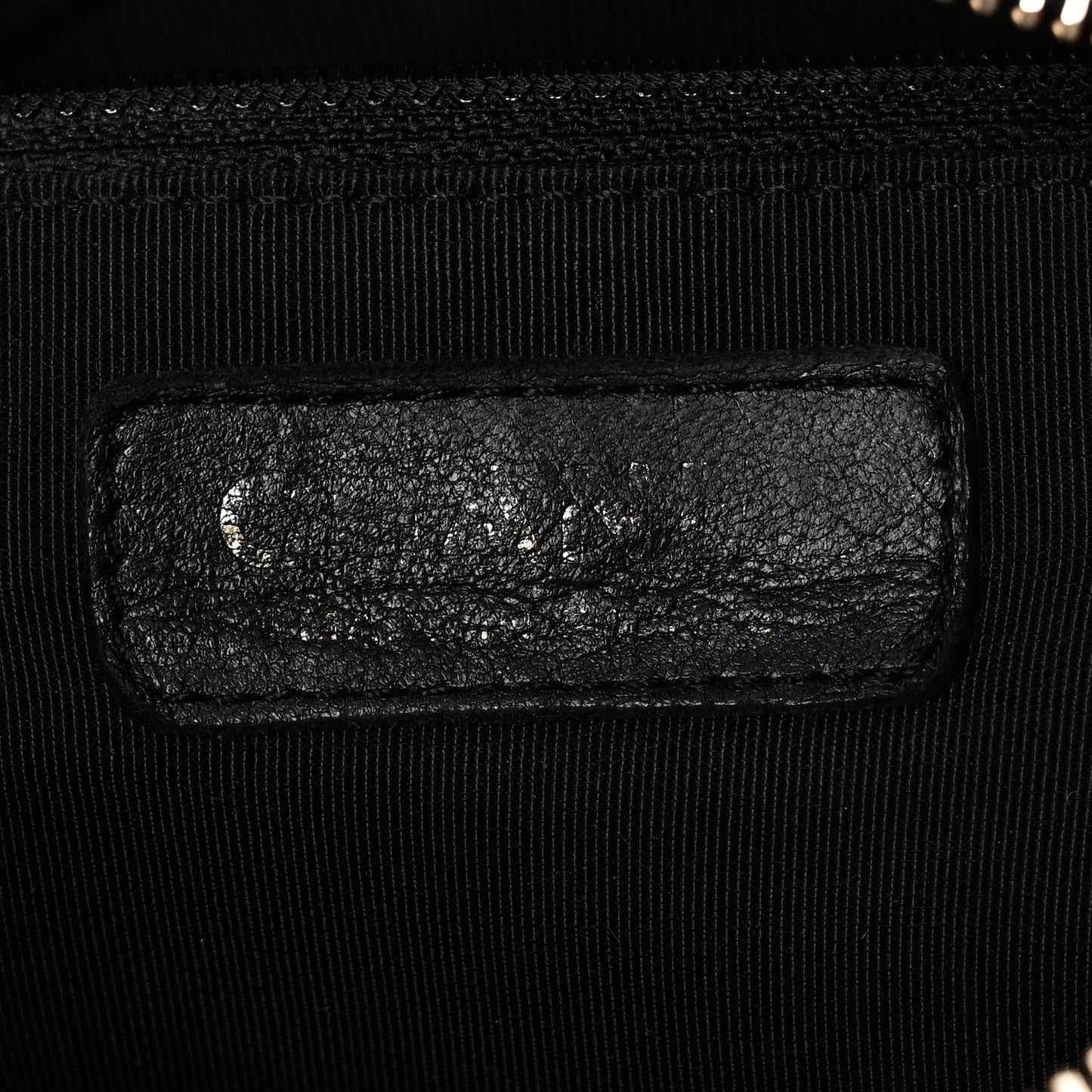 Caviar Quilted Timeless CC Shoulder Bag Black