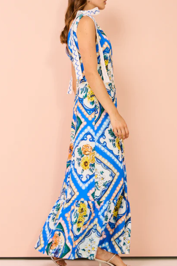 Vestido largo con lazo en los hombros con estampado floral azul celeste
