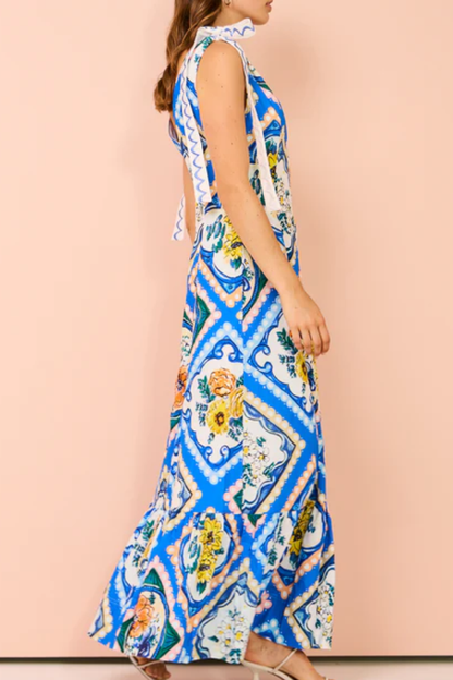 Vestido largo con lazo en los hombros con estampado floral azul celeste