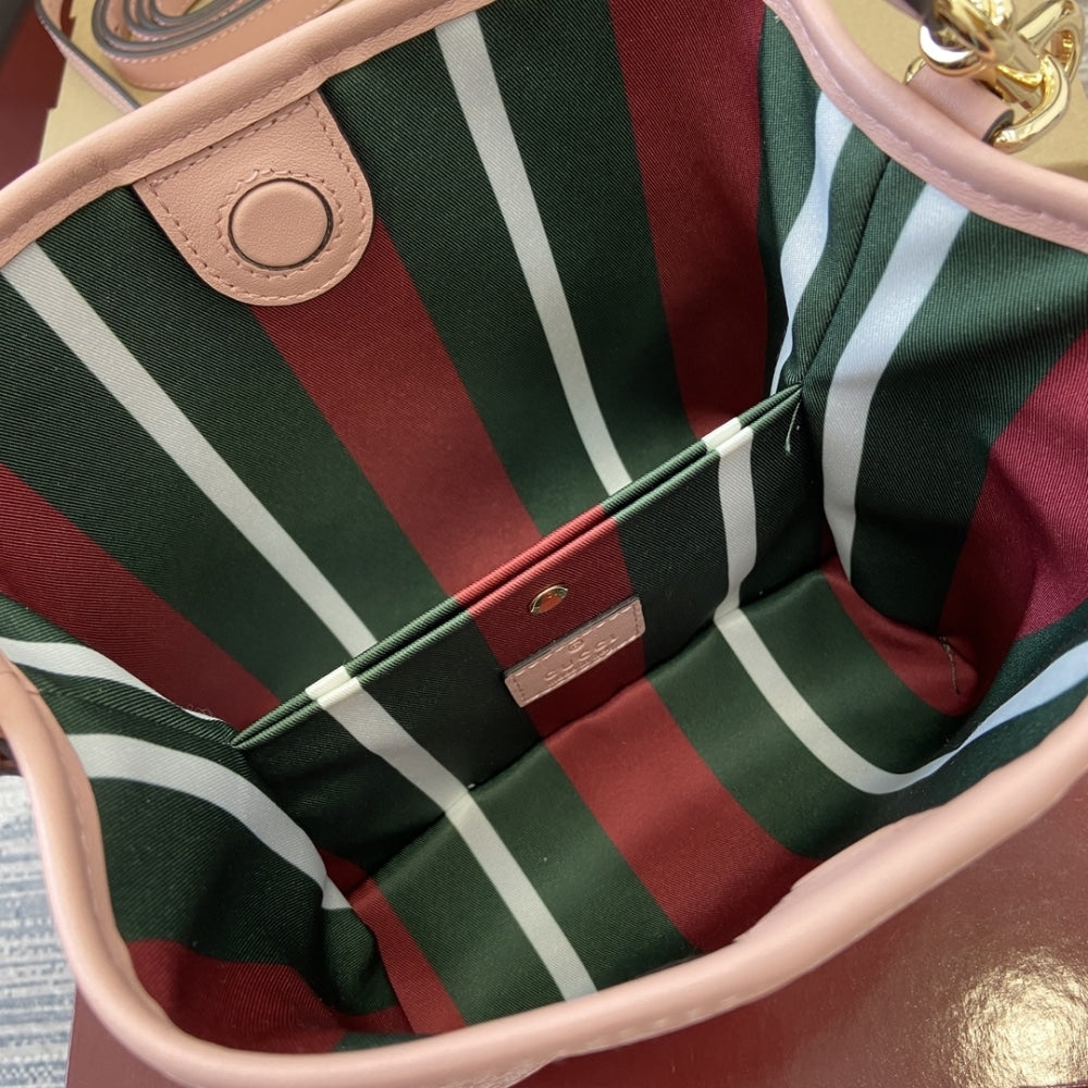GUCCI GG EMBLEM SMALL BUCKET BAG LIGHT PINK COATED FABRIC 21CM 815118 FAD6L 8459