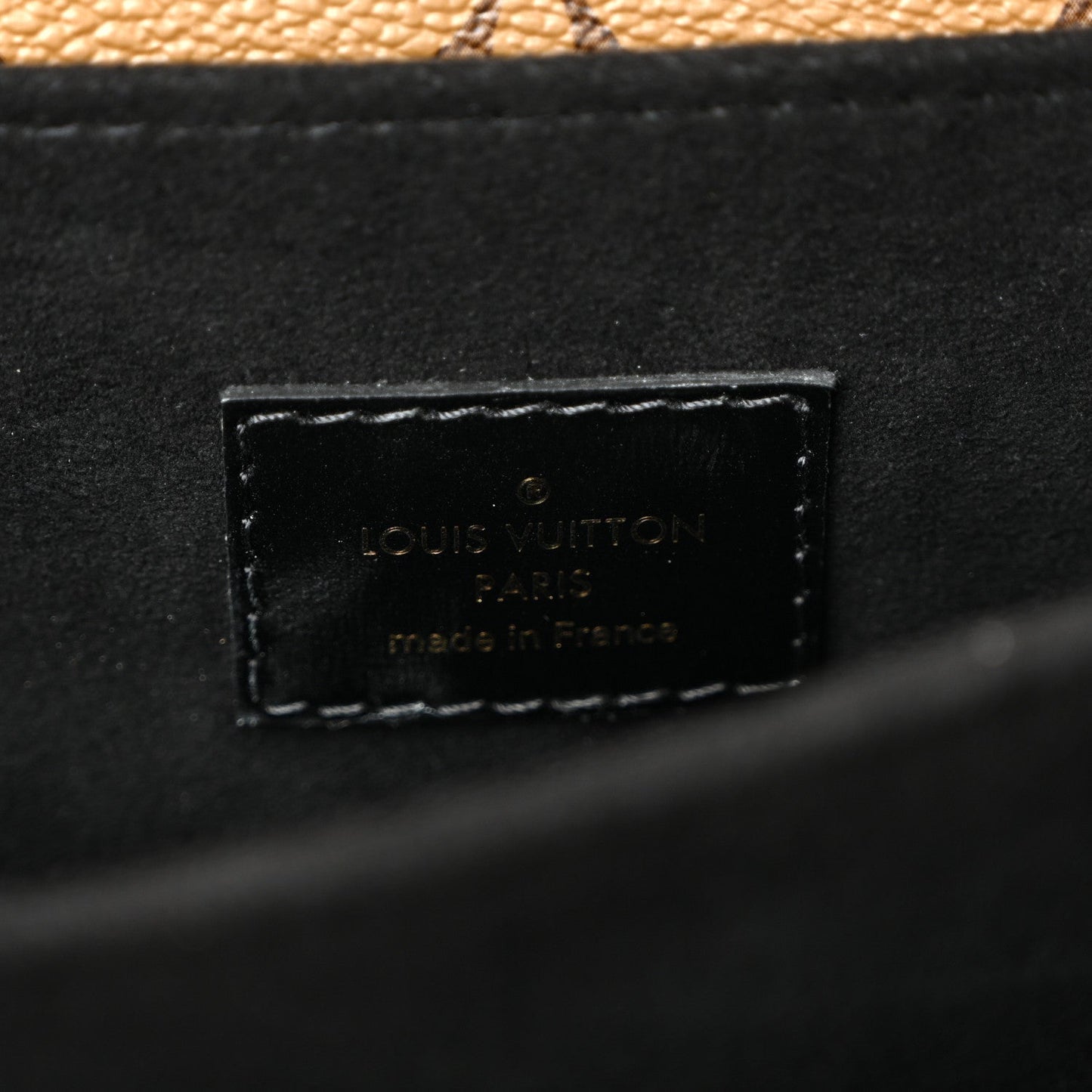 Reverse Monogram Pochette Metis
