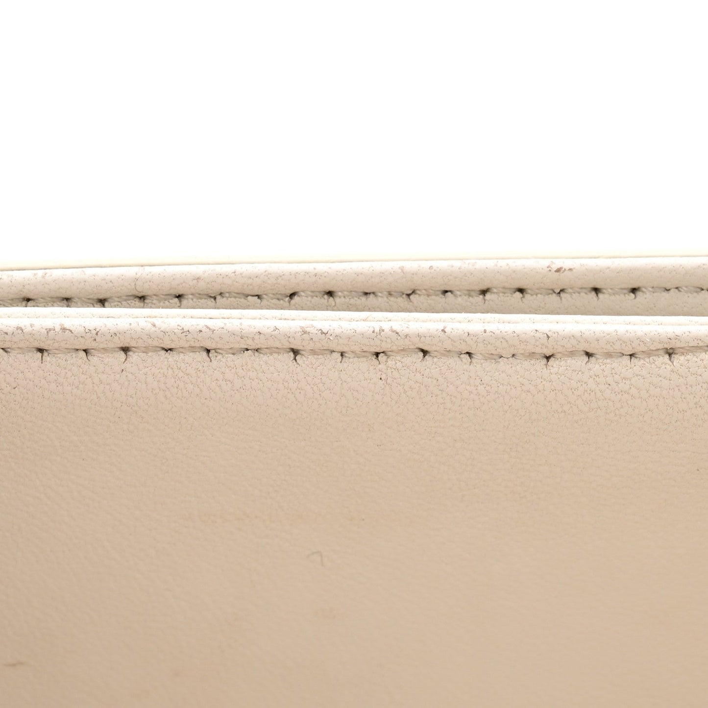 Shiny Calfskin Teen Triomphe Arctic White
