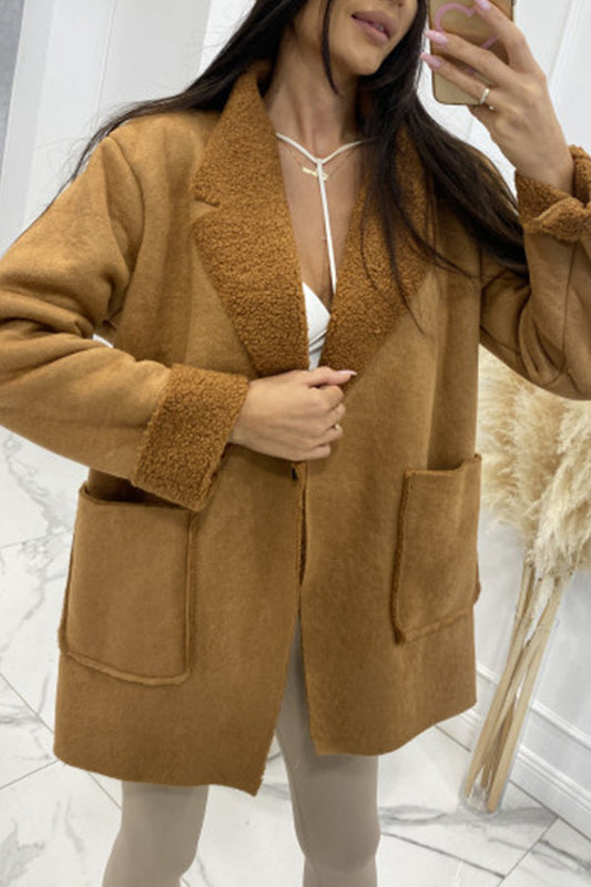 Chaqueta corta y cálida de sherpa para mujer