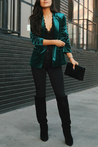 Blazer de terciopelo elegante de influencer