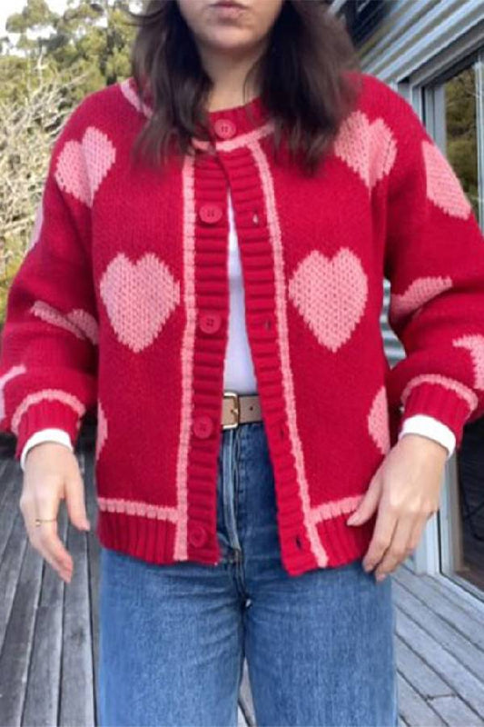 Suéter informal acogedor con forma de corazón