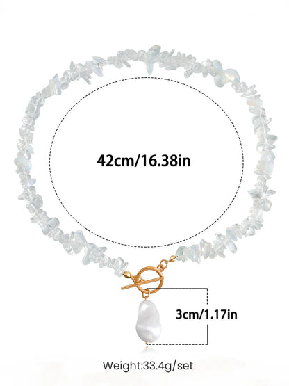Collar llamativo de coral y perlas 