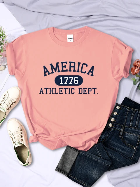 Camiseta deportiva informal con letras del Departamento Atlético América 1776 para mujer, estilo hip hop, suave y transpirable.
