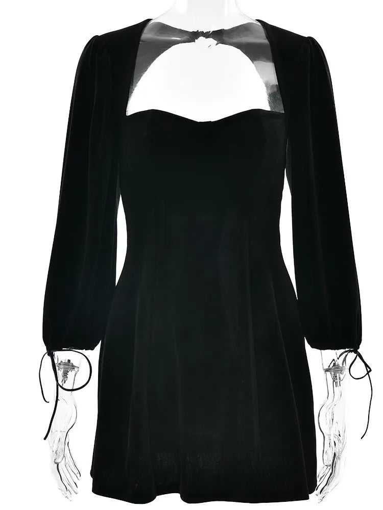 Elegante vestido de terciopelo de manga larga con agujeros para mujer, vestido de noche de fiesta sexy sin espalda, otoño/invierno 2025, nuevo vestido ajustado