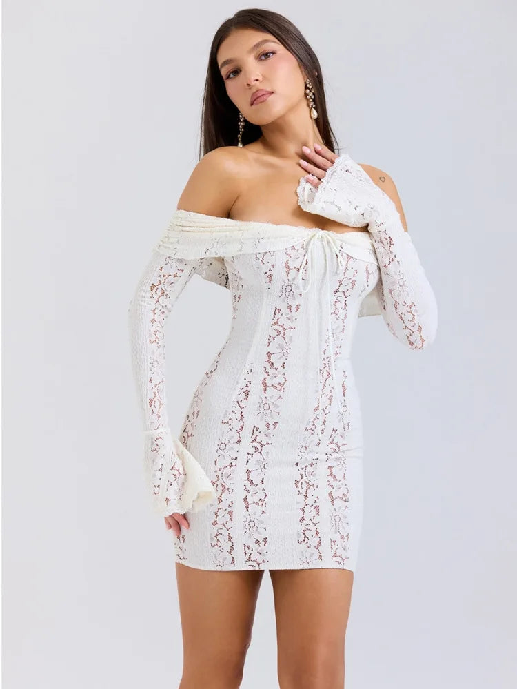 Minifalda ajustada de manga larga con encaje de retazos para mujer, vestido sexy ajustado con encaje calado y mangas acampanadas para fiesta y club.