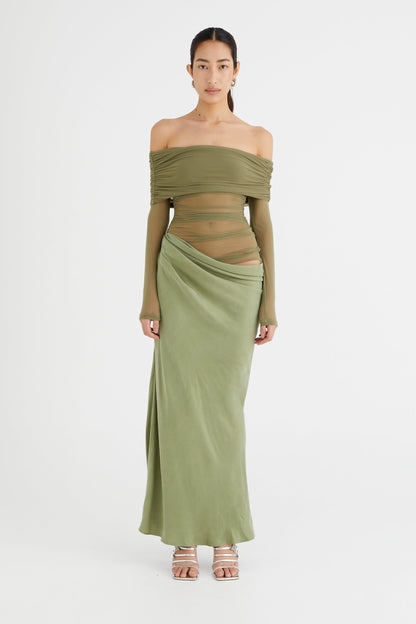 Vestido largo de malla transparente con hombros descubiertos Lillian 