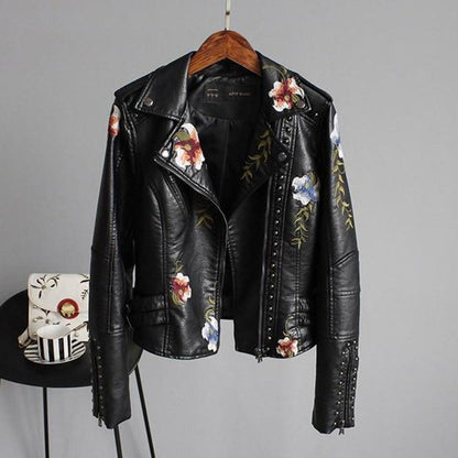 Chic Floral Jacket | Great for Autumn Wear