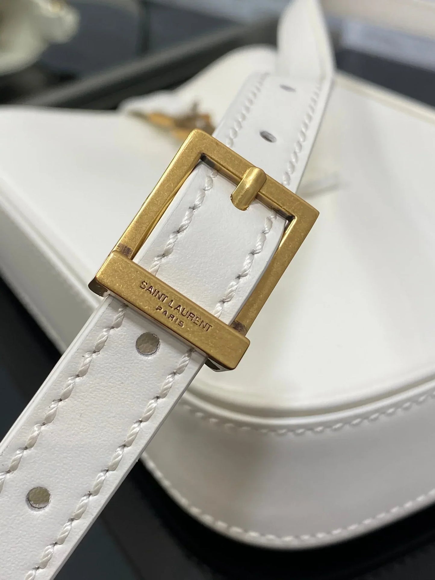 YSL Le 5 A 7 Mini White Bag - 13x20x4cm