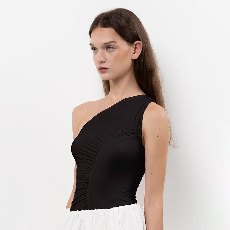 Camisetas de tirantes de verano para mujer, blusa camisola ajustada de color liso sin mangas con un solo hombro, ropa estética
