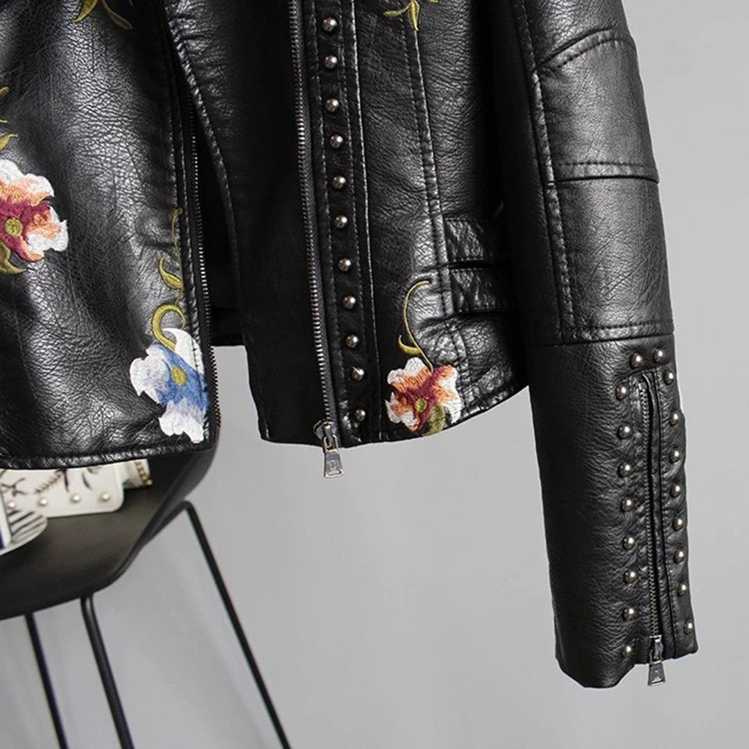 Chic Floral Jacket | Great for Autumn Wear