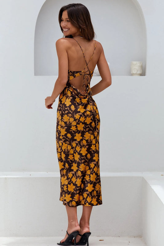 Vestido midi sin mangas con estampado floral 