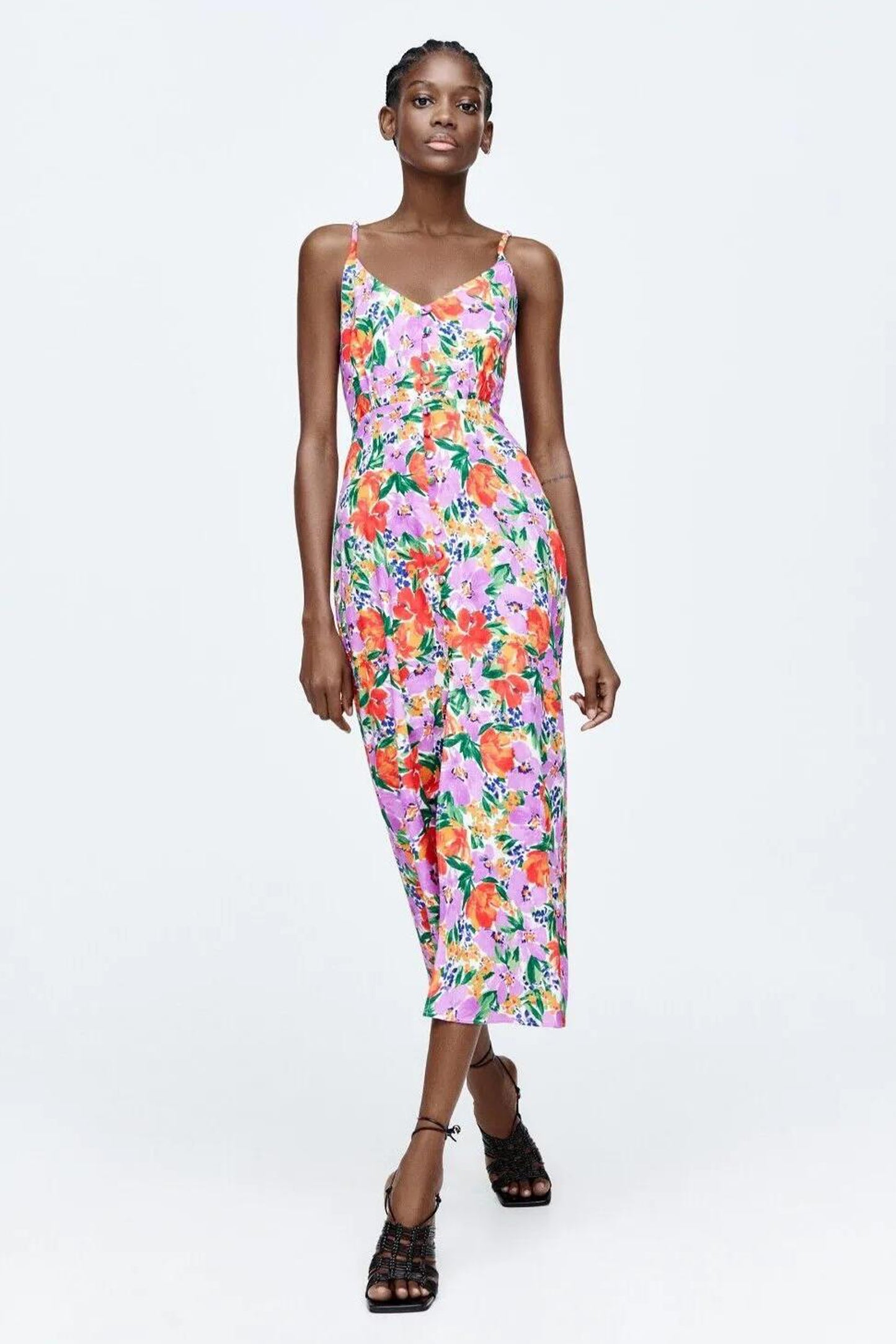 Vestido midi con abertura y tirantes finos y botones florales 