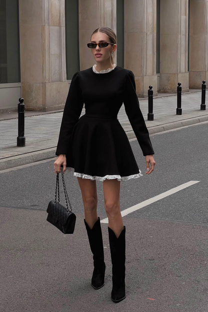 Vestido mini Norma de manga larga con ribete de encaje 