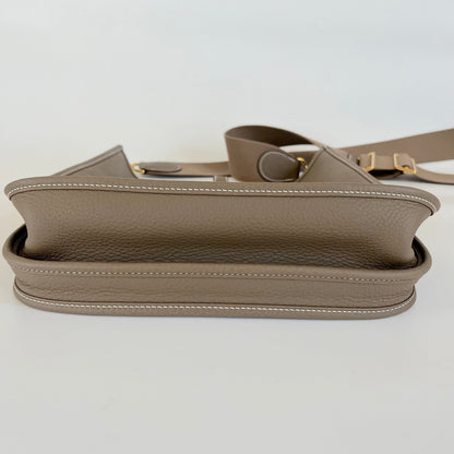 Hermes Evelyn 29 GM Shoulder Bag Etoupe