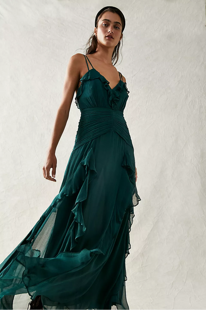 Vestido largo camisola con volantes en el bajo verde 