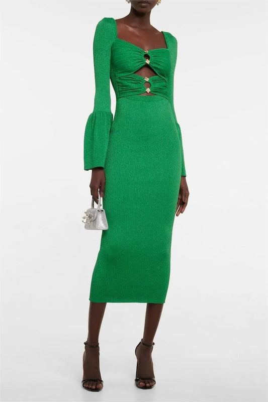 Vestido de punto con cuello de corazón y mangas acampanadas verde 