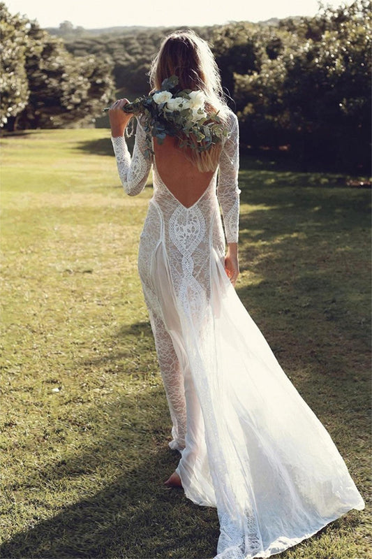 Vestido largo de encaje con espalda descubierta y manga larga 