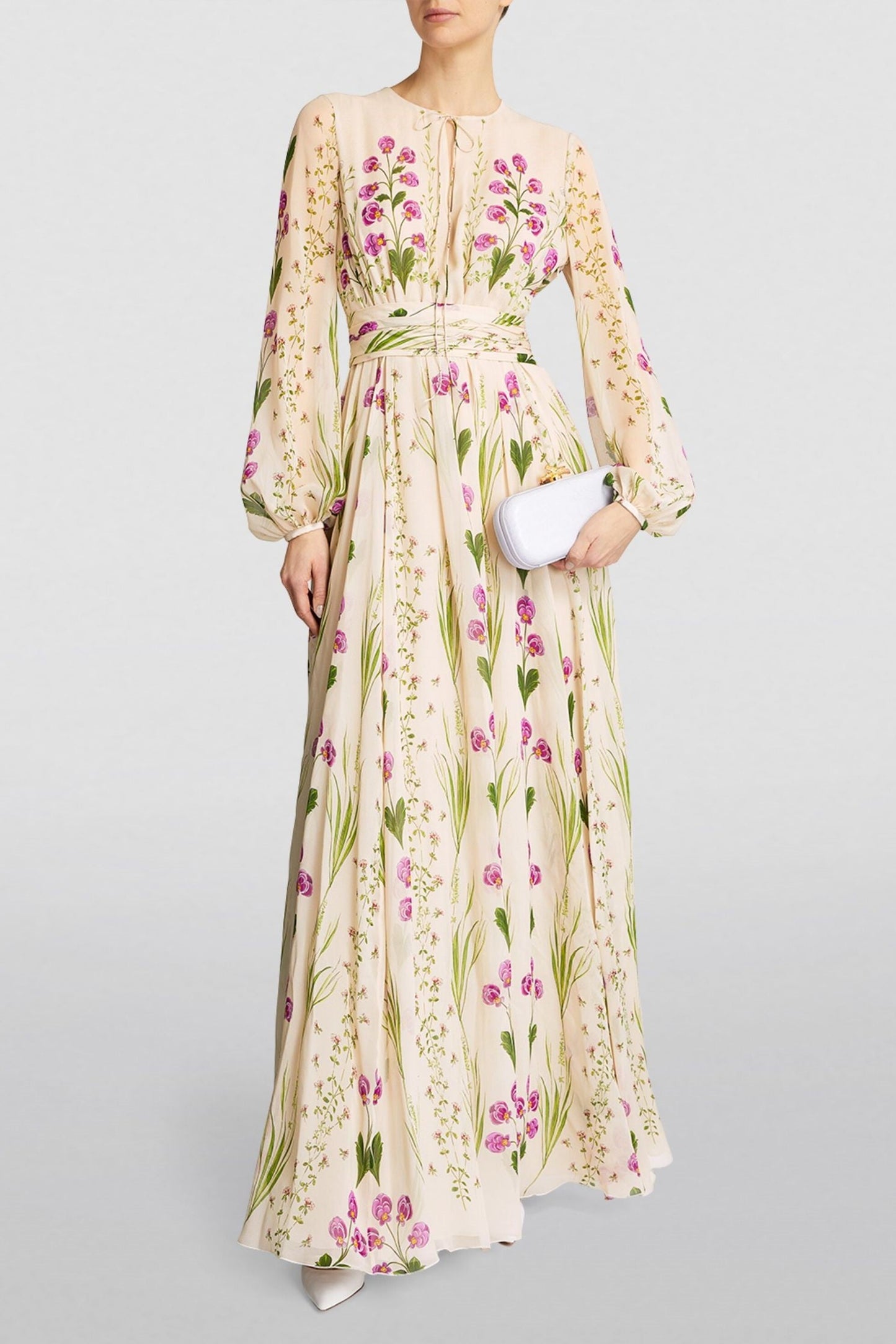 Vestido largo de manga larga con estampado floral 