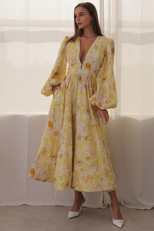Vestido midi de manga larga con escote en V y estampado floral 